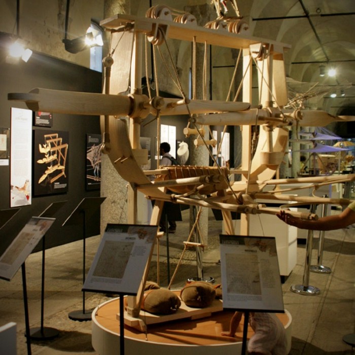 September 2009: Da Vinci's workshop, Vigevano (Italy)